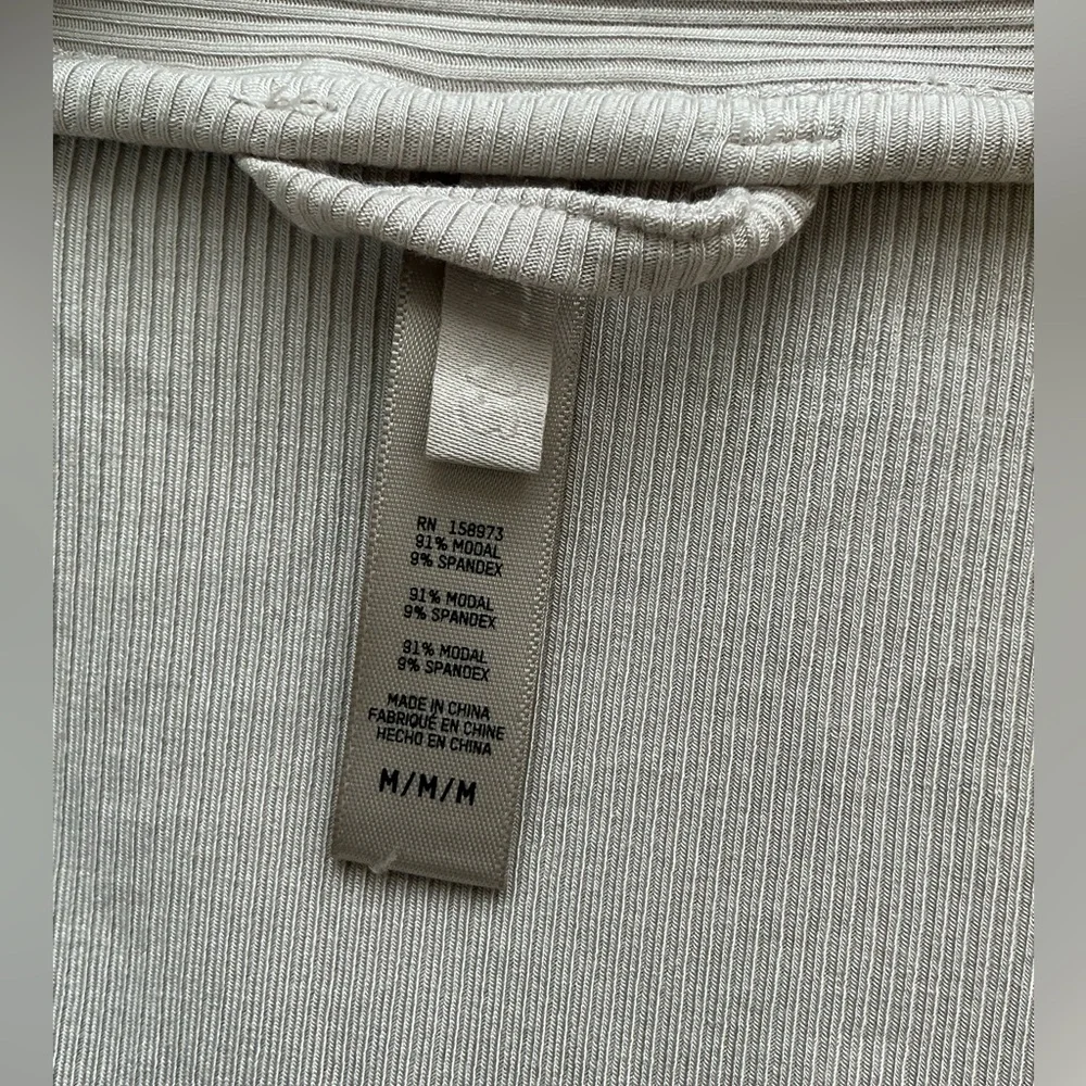 SKIMS Soft Lounge Robe | Stone | Size M - Picture 4 of 4
